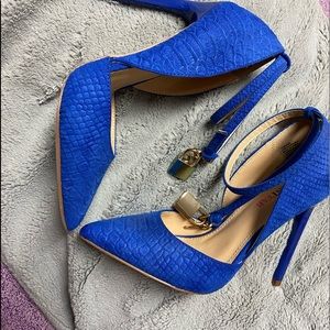 Justfab royal blue heels 💙🔐